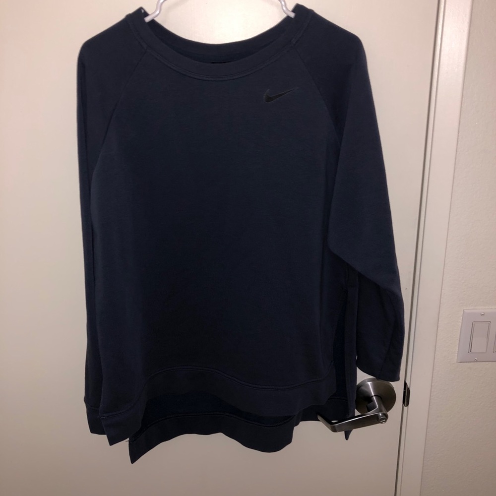 Nike Crewneck cut bottom size medium